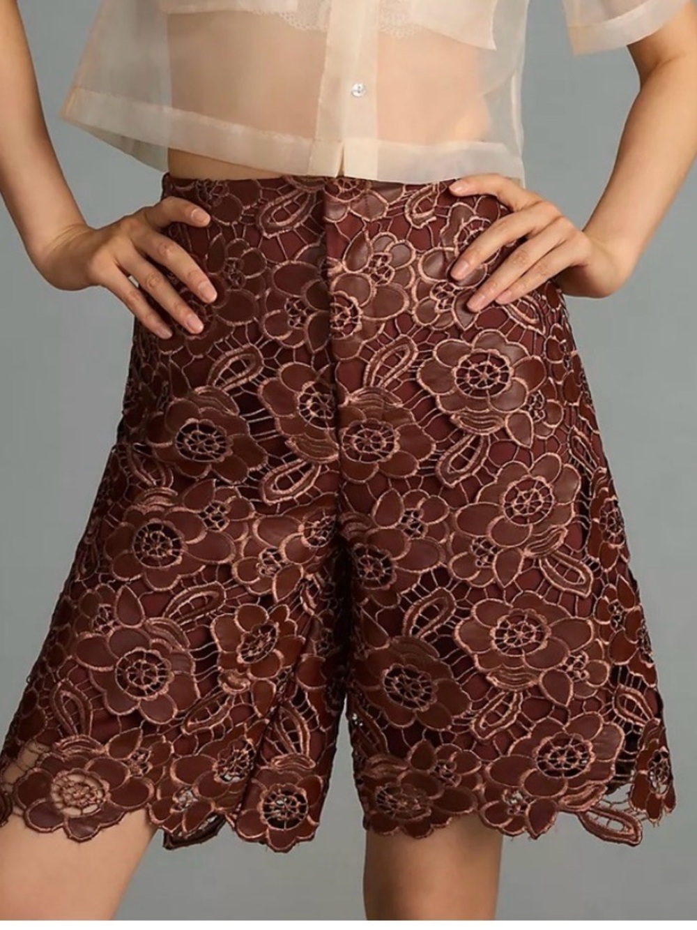 Anthropologie faux leather lace floral shorts Lined. Front zip Chocolate color 6 - Picture 4 of 12